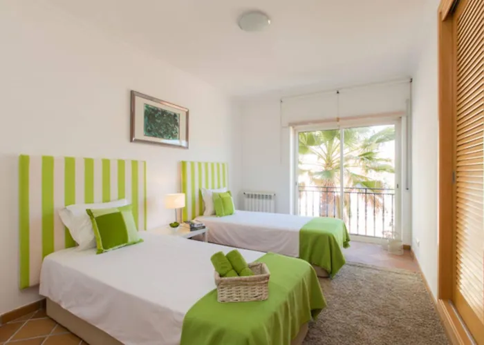 Apartman T3 Sea View, Pool, Golf, Praia Del Rey, Obidos *